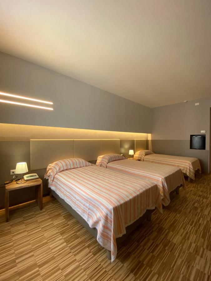 Hotel Delta Park Porto Viro Exterior foto